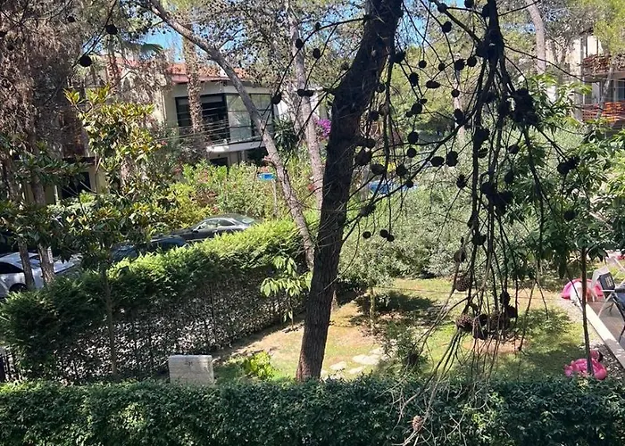 Apartament Sea Breeze Apartment, Qerret