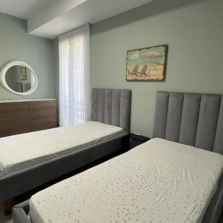 Sea Breeze Apartment, Qerret Apartament