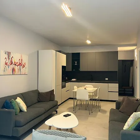 Apartament Sea Breeze Apartment, Qerret