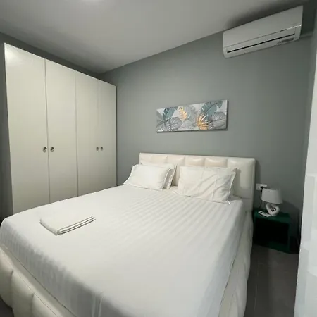 Sea Breeze Apartment, Qerret Apartament