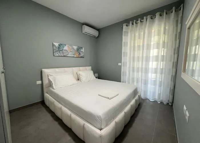 Sea Breeze Apartment, Qerret Appartement *
